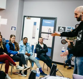 3V2a3706photoshop Reedit